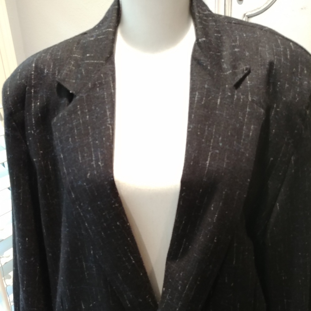 1980's jacket - Picture 3 of 6